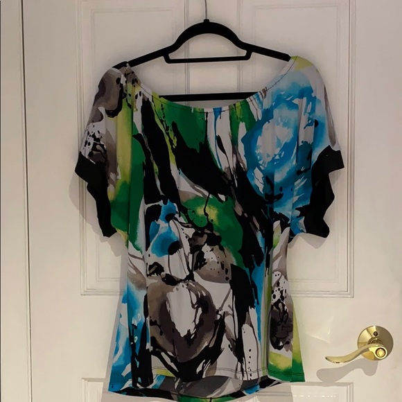 Express Multicolor Paint Design Top - Picture 2 of 3